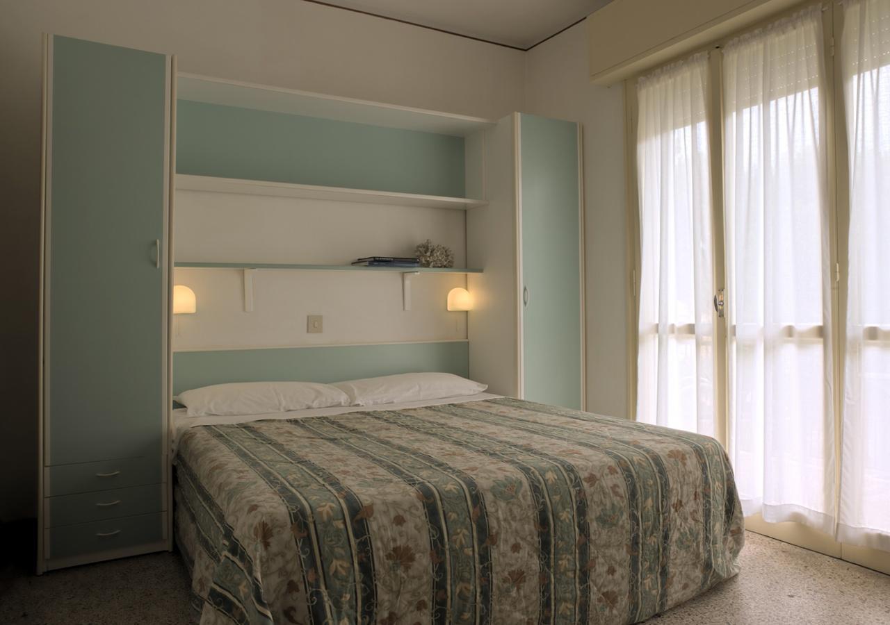 Hotel Gatto Bianco Maarea Milano Marittima Exterior foto